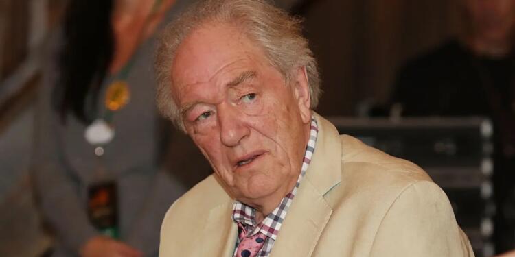 Film Yang Dibintangi Michael Gambon, Pemeran Dumbledore Di Harry Potter
